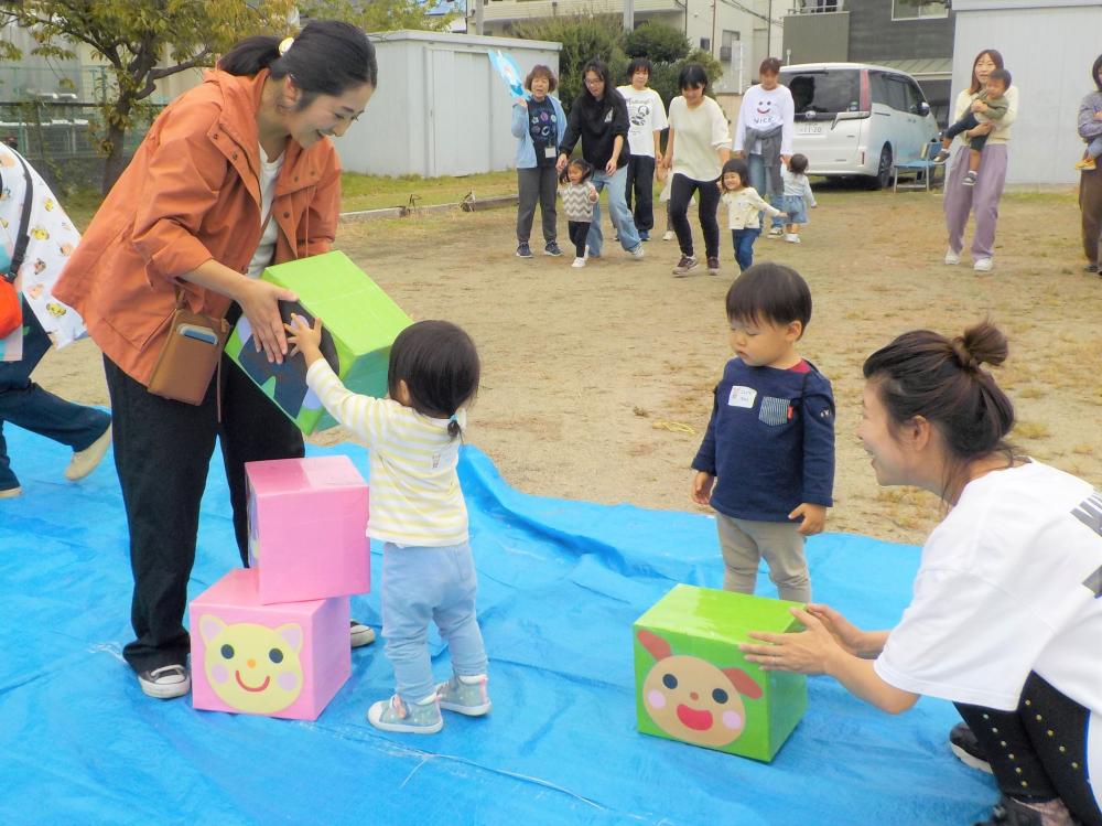 鴻池子育て支援センターでの様子2