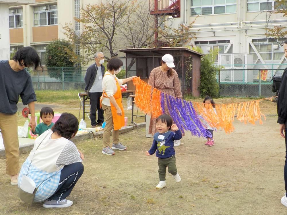 鴻池子育て支援センターでの様子1